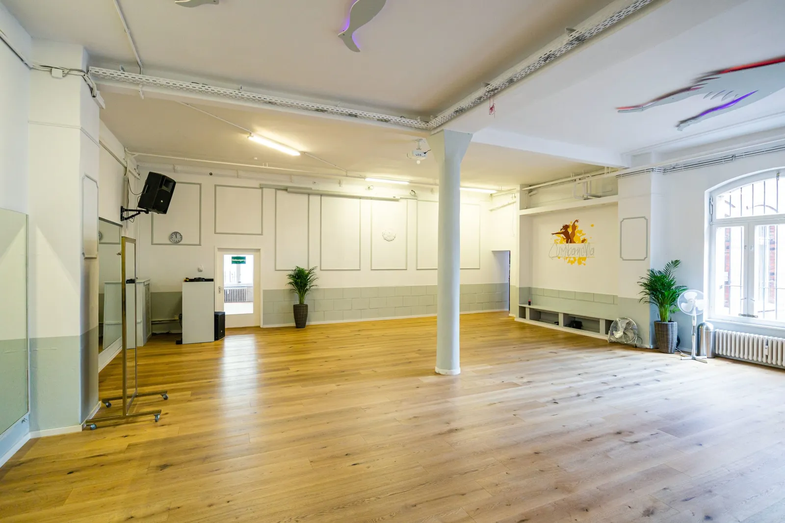 Cumbancha Salsa, Bachata und Kizomba Tanzschule — dans-studio i Berlin — 2