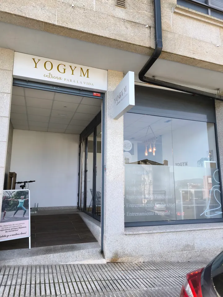 Yogym — Yoga en O Castañal, Pontevedra