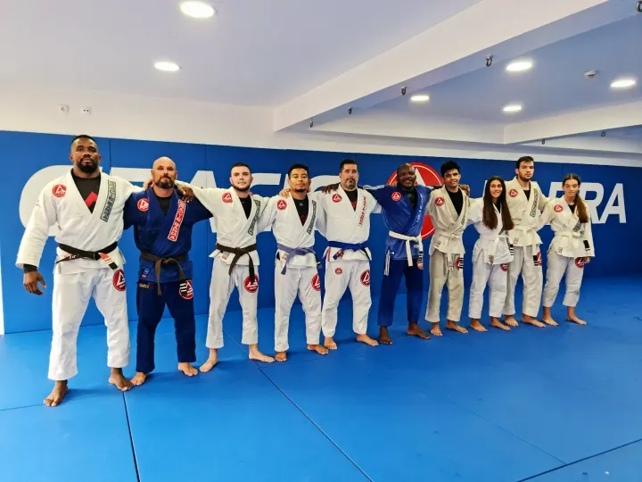 Gracie Barra Amora — Jiu-jitsu brasileiro em Cruz de Pau, Amora