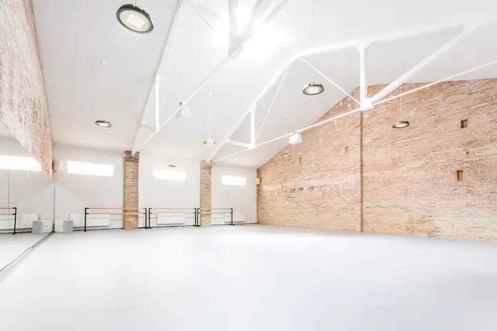 Obrador De Moviments — baile-studio en Sant Andreu, Barcelona — 3
