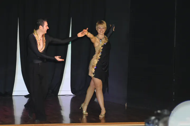 Latin Dance Studio — danza-studio a Modena — 5