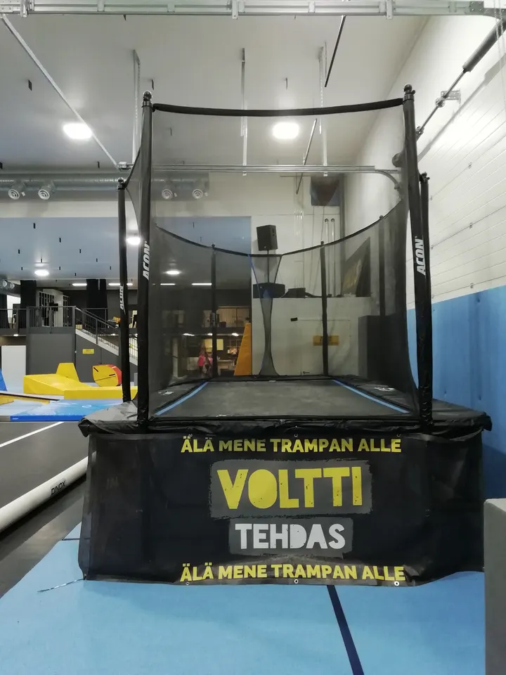 Volttitehdas — voimistelu-studio – Pajala, Järvenpää — 3