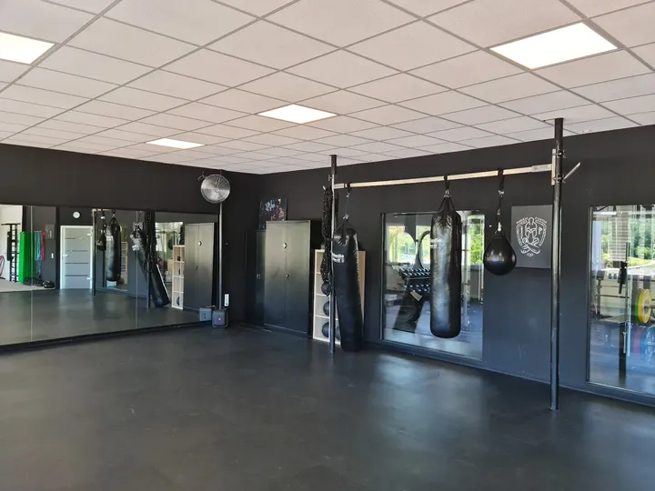qiness — Fitnessstudio in Denkendorf