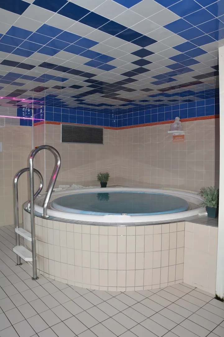 Centre Aquatique Rivéa — salle de fitness-studio à Givet — 3