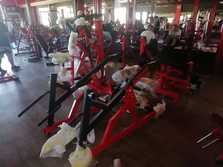 Carlos Cabello Bodybuilding — Fuerza en Distrito Norte, Sevilla