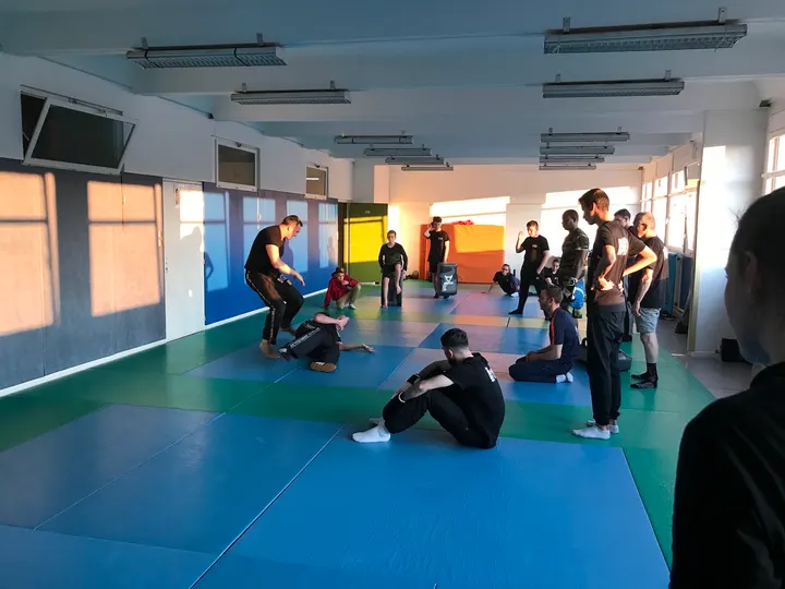 Instinctive Krav Maga Brignais — arts martiaux-studio à Lyon — 4