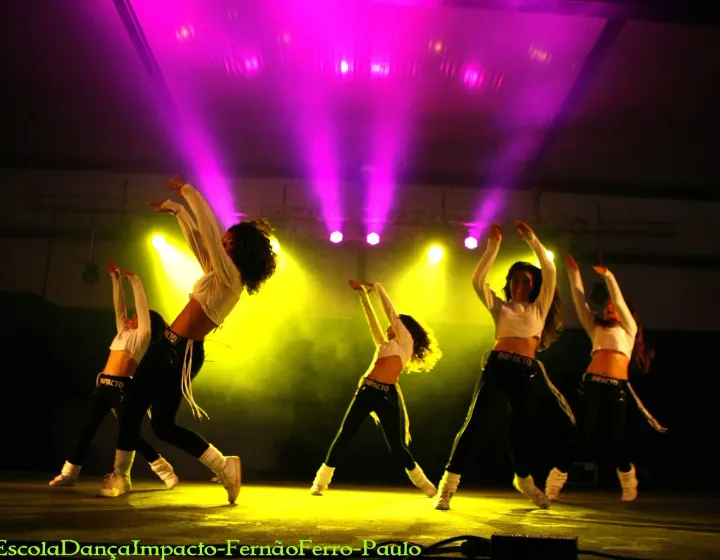Escola Dança IMPACTO — dança-studio em Seixal — 2