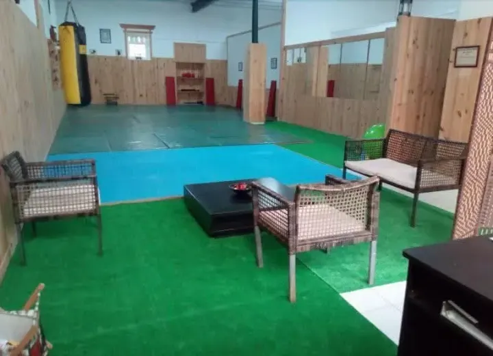 academia artes marciais — artes marciais-studio em Faro (Sé e São Pedro), Faro — 2