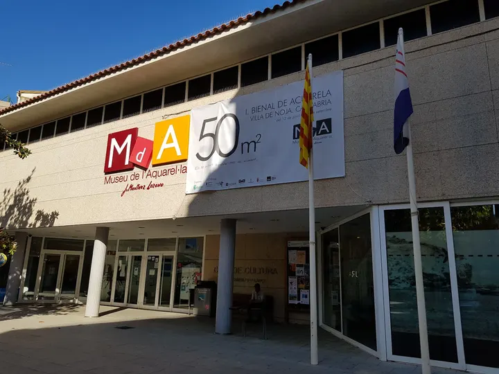 Escola D'art Coreografic De Llança — baile-studio en la Vila — 4