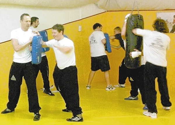 Kampfkunstschule Böblingen — kampsport-studio i Stuttgart — 5