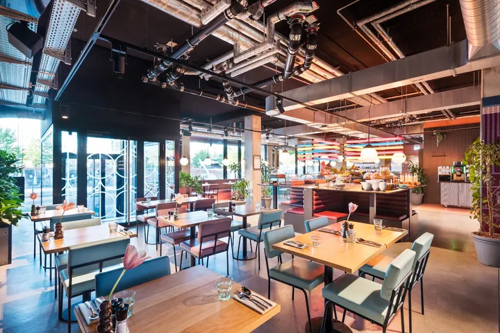 Latin Fusion | The Social Hub Berlin — tanz-studio in Berlin — 3