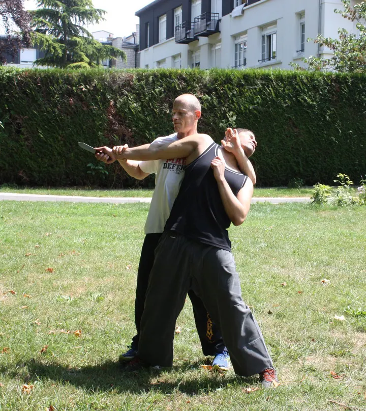 Self défense krav maga club de Reims — arts martiaux-studio à Val de Murigny, Reims — 3