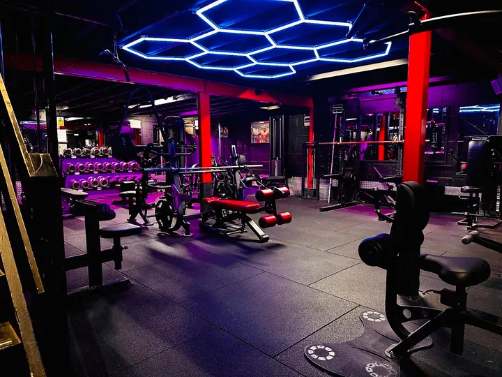 Oxygen Fitness — fitness studio in Cornelly, Bridgend — 2