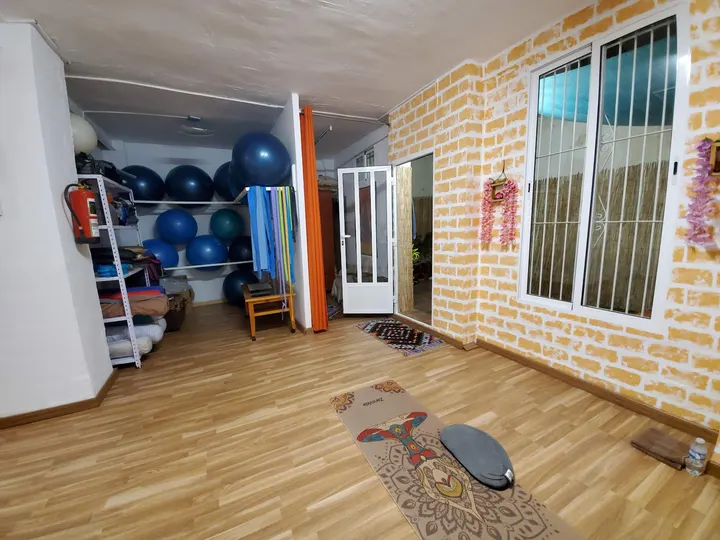 Estudio de yoga y pilates — yoga-studio en Villafranquesa, Alicante — 2