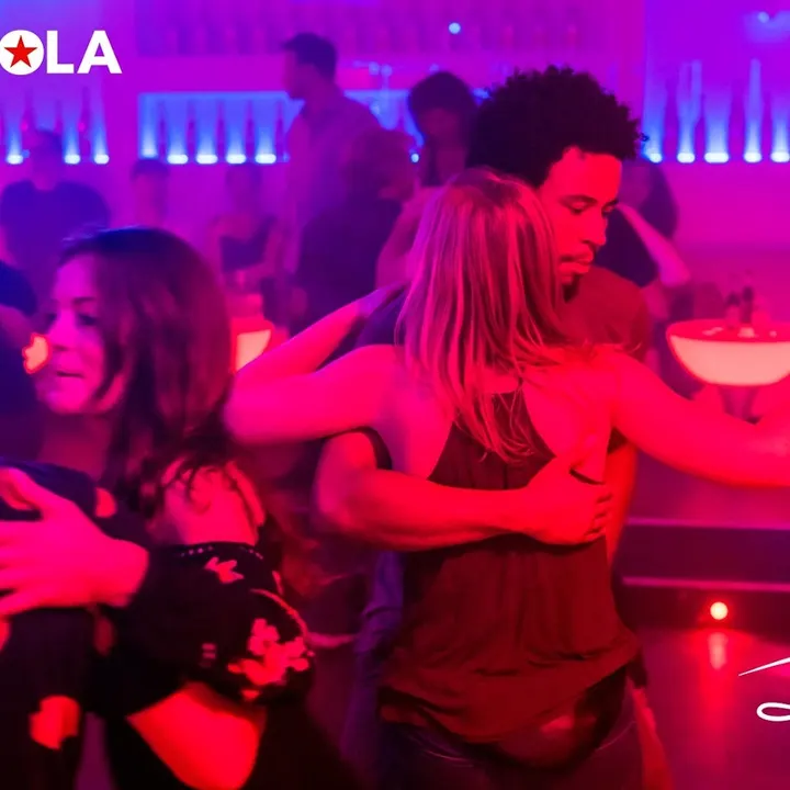 Joy & Dance (Baila⭐Colonia) @Bürgerzentrum Nippes — tanz-studio in Nippes, Köln — 3