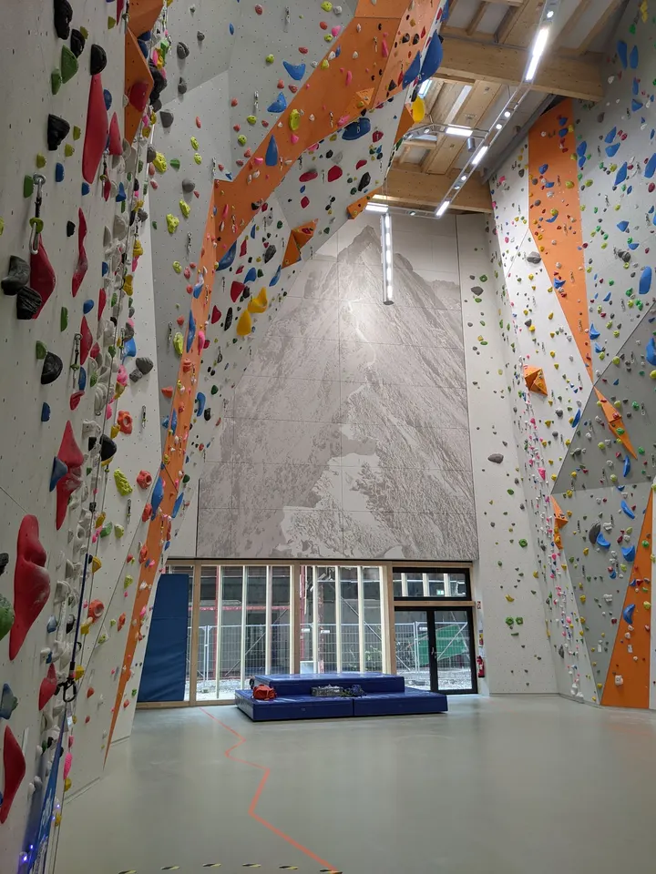 ZHS Milbertshofen-Am Hart — klettern-studio in München — 4