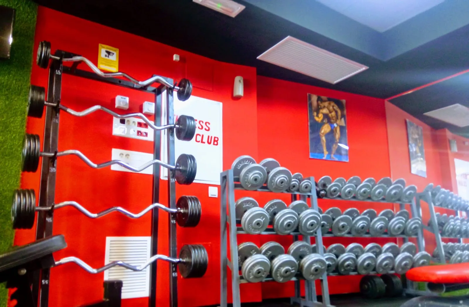 Jlg Fitness Club — estudio de fitness-studio en La Muela — 3