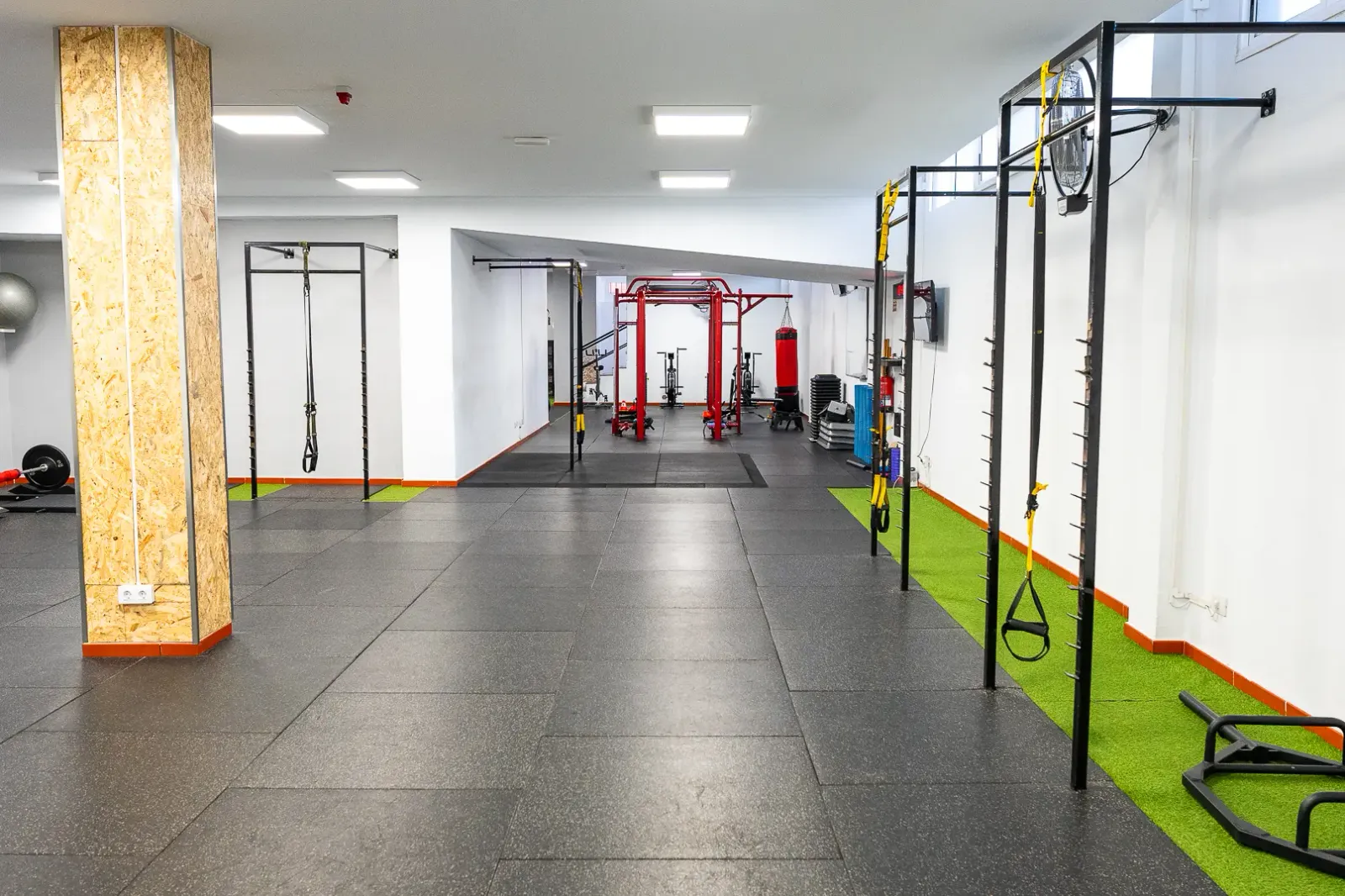 Centro de Entrenamiento Strong — träningsstudio-studio i El Cubanito, La Laguna — bild 3