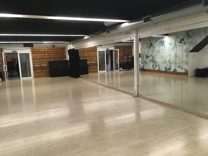 Black Bottom Swing — baile-studio en Valencia — 4