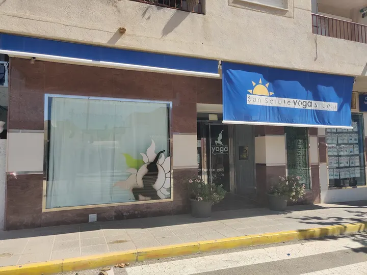 Sun Salute Realign Yoga Studio — yoga-studio en Torre de la Horadada — 3