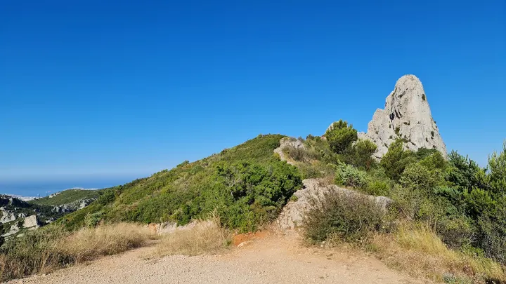 Site d'escalade du Pilon du Roi — Bloc à Simiane-Collongue