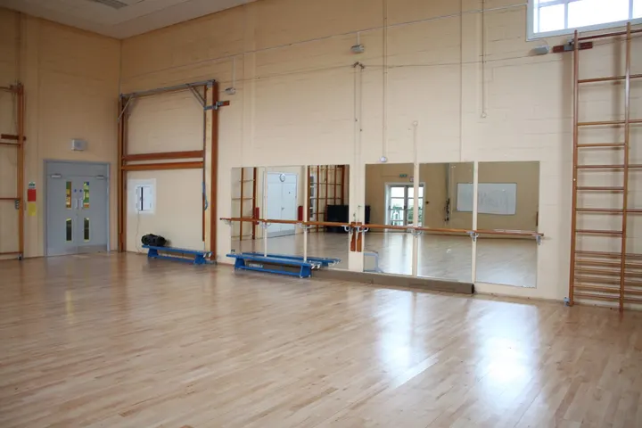 Six Villages Sports Centre — fitness studio in Chichester — 3