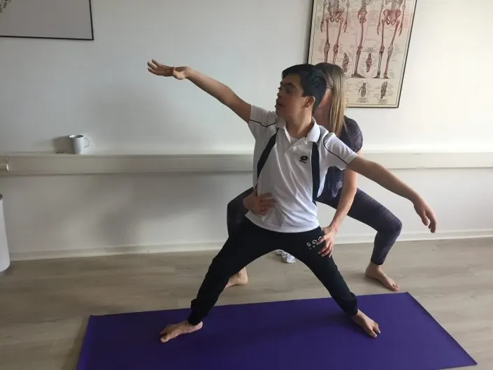 Yogabarnet v Trine Bloch — yoga-studio i Mikkelborg, Hørsholm — 3