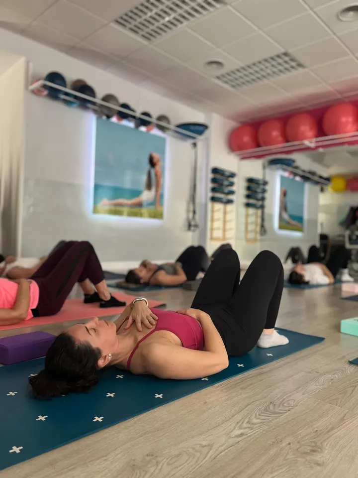 V4 TRAINER — entrenamiento personal-studio en Badajoz — 4