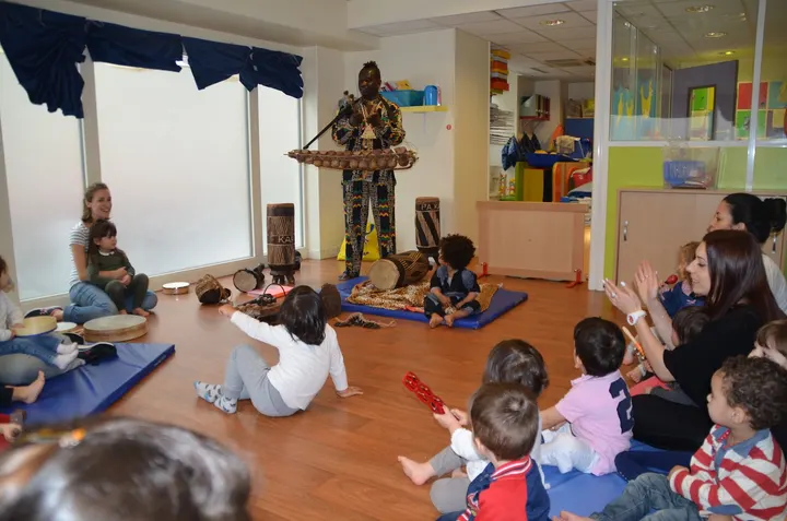 Cirque Chapiteau d'Afrique — Aérien à Épinay-sur-Seine