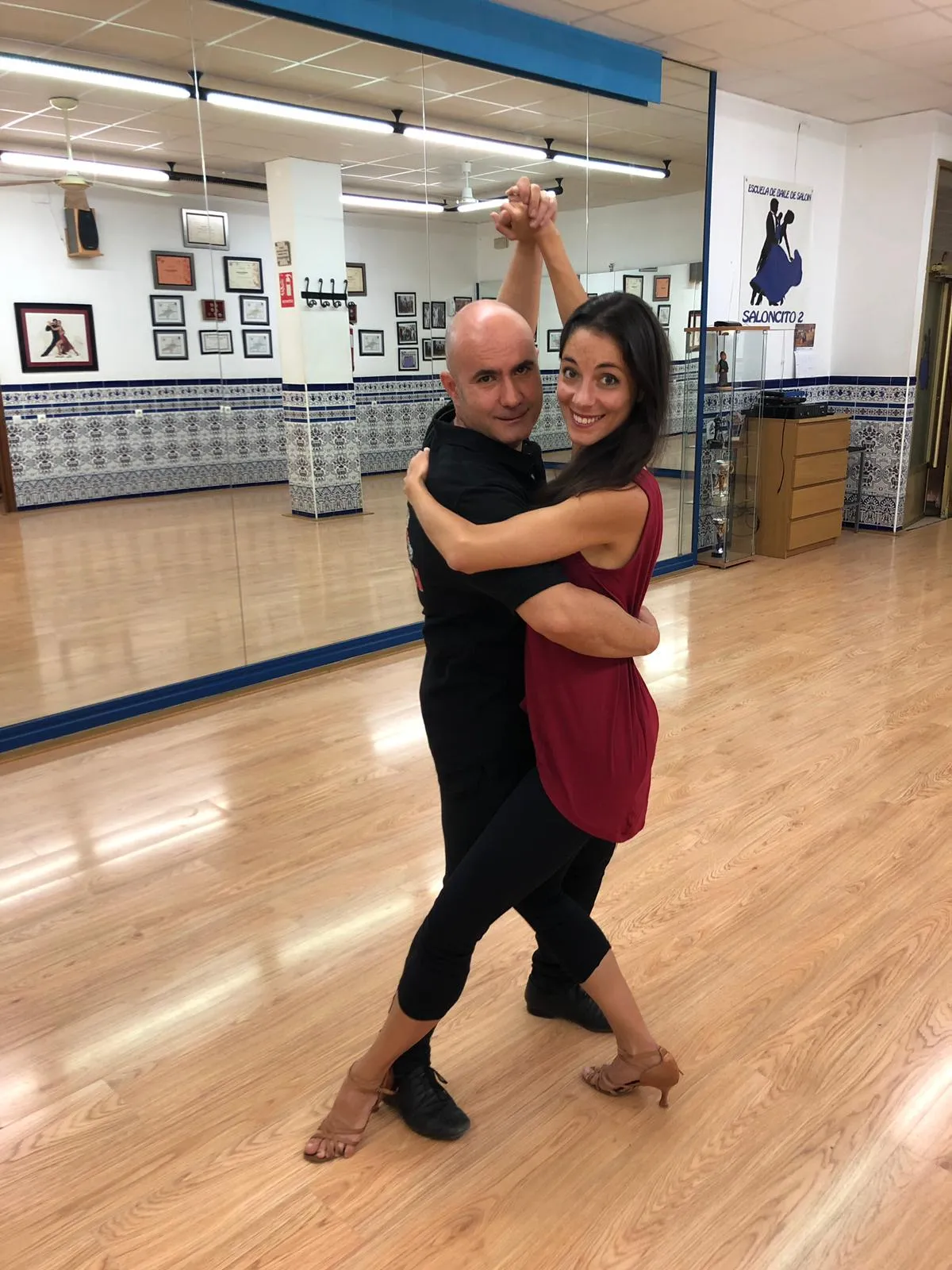 Escuela de baile de Salón - Saloncito 2 (Jesús) — baile-studio en Valladolid — 4