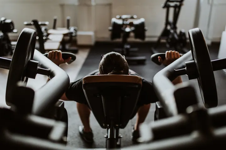 GF Fitnesstrainer Ausbildung Berlin — Fitnessstudio in Spandau, Berlin