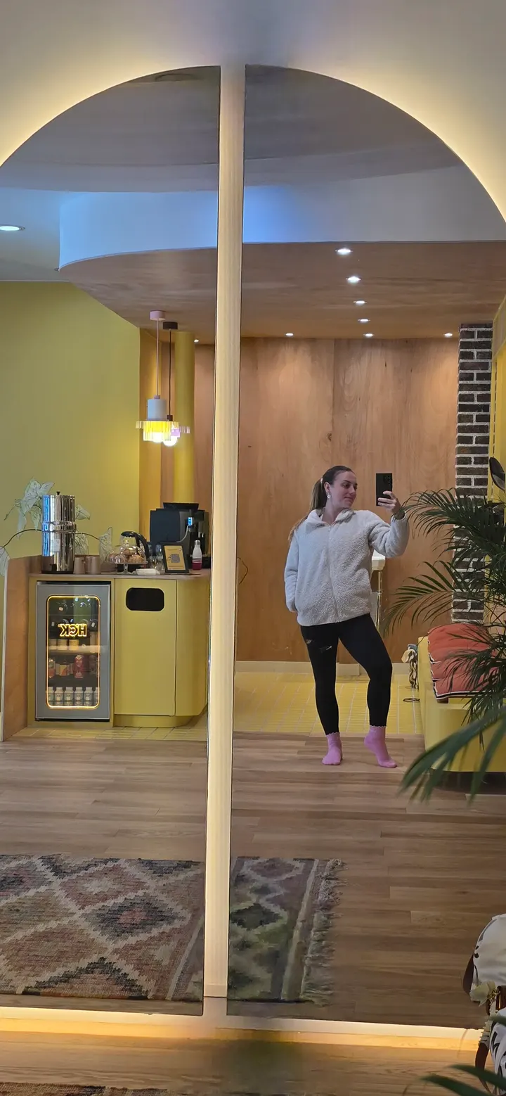 Studio Selíni 43 Rue Felix Faure — salle de fitness-studio à Colombes — 3