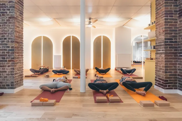 Studio Selíni 43 Rue Felix Faure — salle de fitness-studio à Colombes — 5