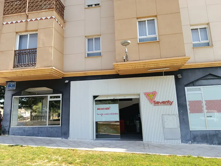 Seventy Jaén — entrenamiento personal-studio en Jaén — 4