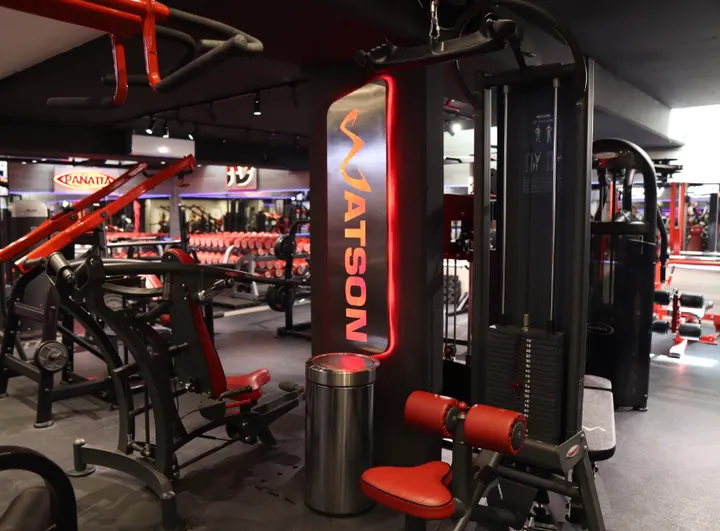 CENTURION Club — salle de fitness-studio à Paris — 5