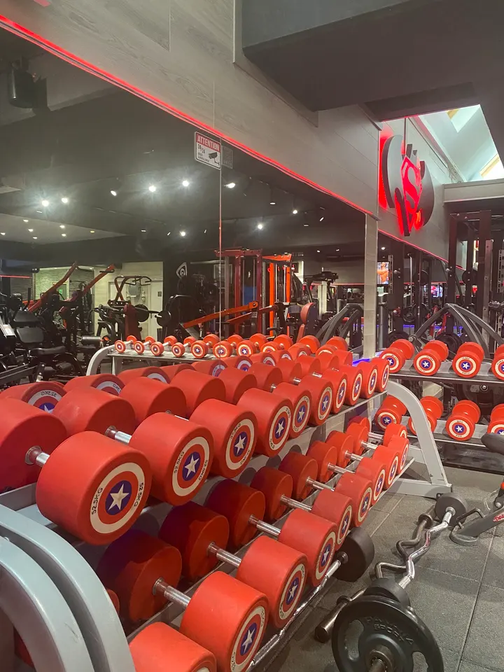 CENTURION Club — Salle de fitness à Bagnolet