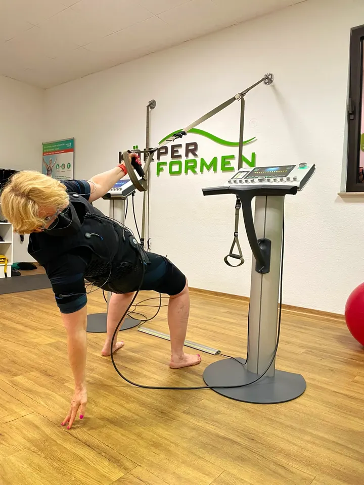 Körperformen Frankfurt-Dornbusch EMS Studio — EMS-Training in Dornbusch, Frankfurt am Main