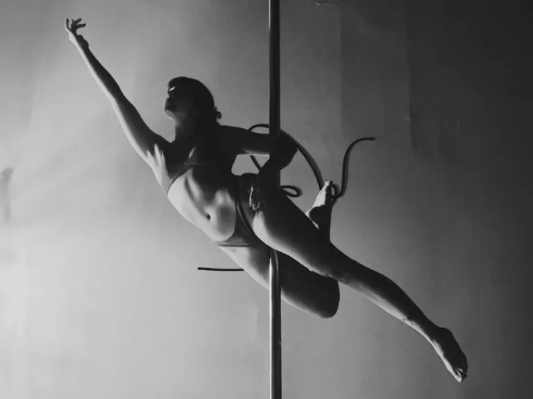 Butterfly Pole Dance Studio — dans-studio i Castellar del Vallès — bild 3