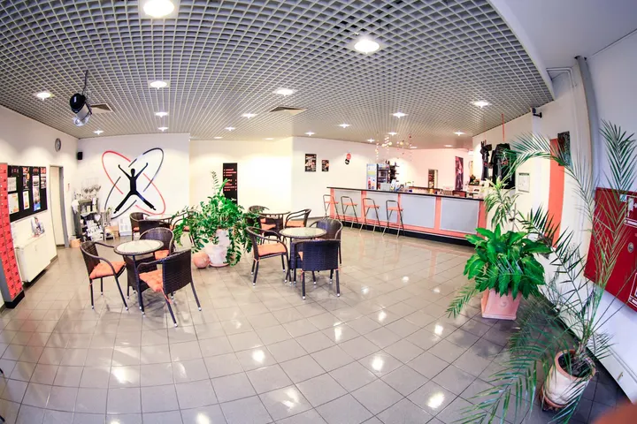 FUNFITNESS Troisdorf — fitnessstudio in Köln — 4