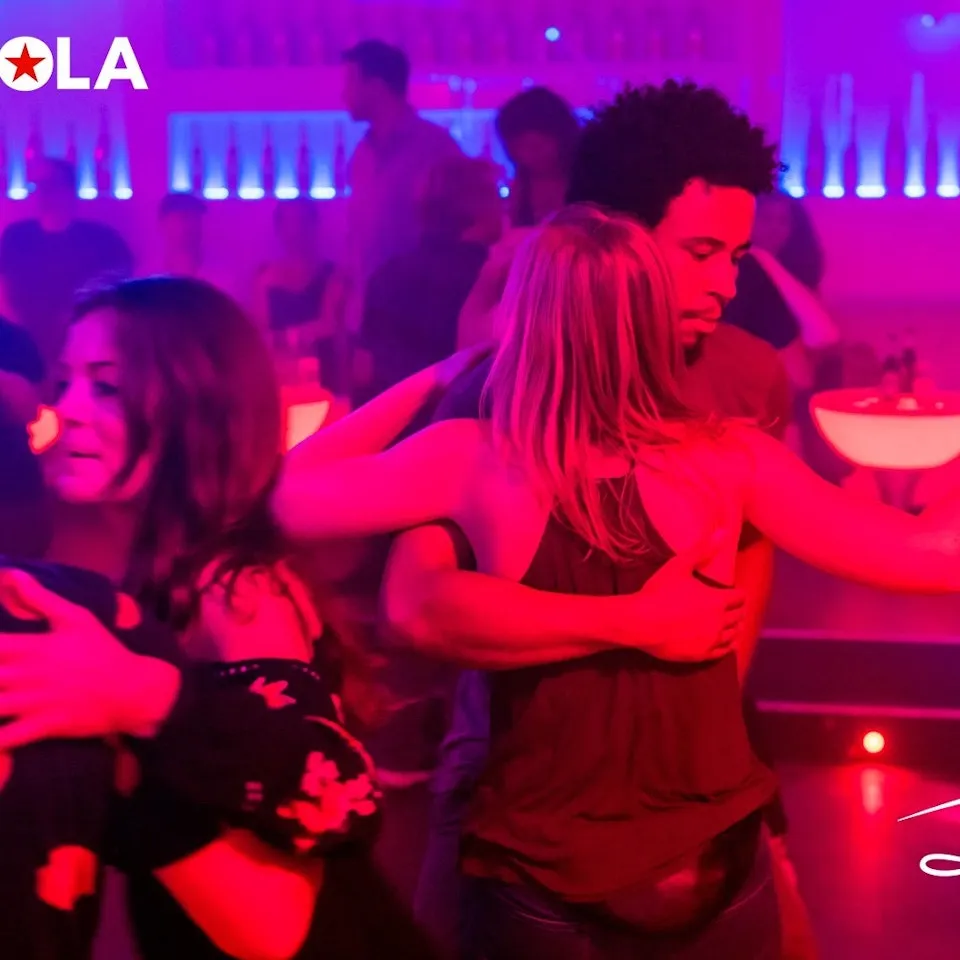 Joy & Dance (Baila⭐Colonia) @Saal 2 Zülpicher -25 — dans-studio i Köln — 2