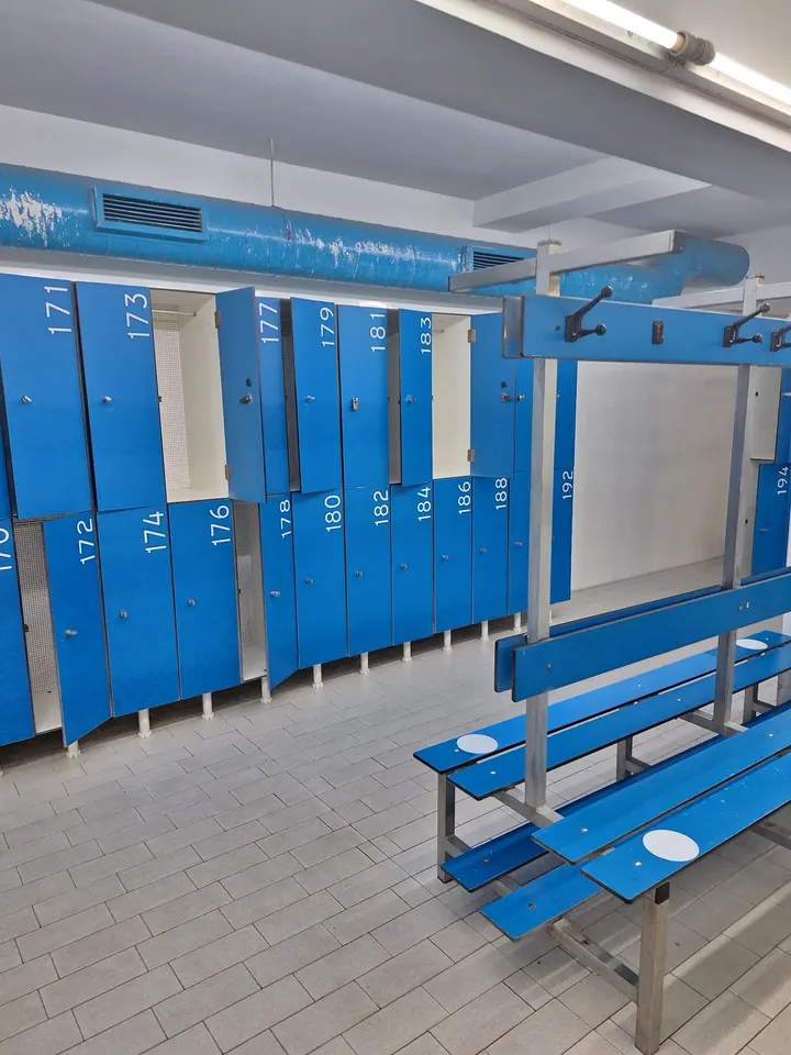Poliesportiu Municipal Les Planes — Estudio de fitness en les Planes, L'Hospitalet de Llobregat