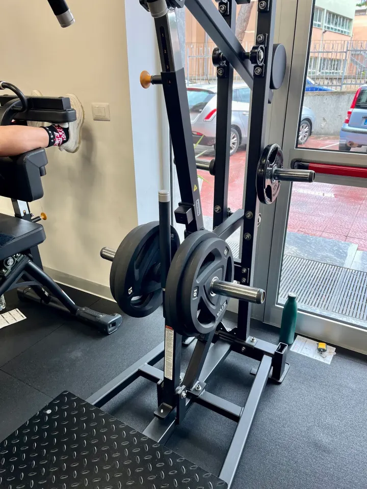 Revolution Fitness Brindisi — palestre-studio a Brindisi — 3