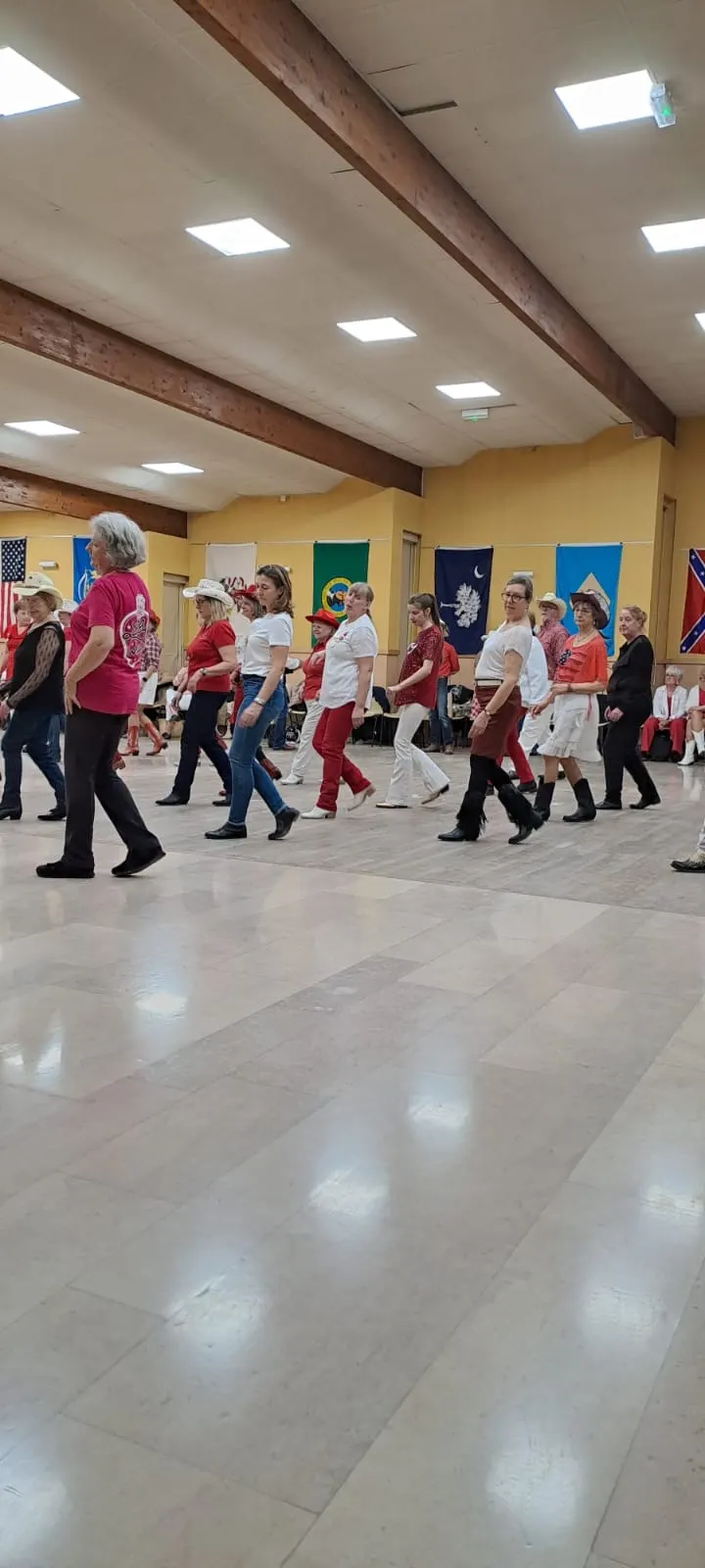 Choredanse et Loisirs — danse-studio à Milly-la-Forêt — 3