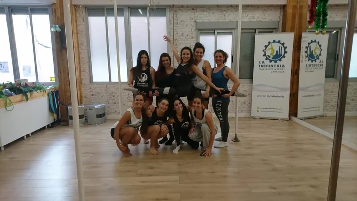 La Industria. Pole Dance. Zaragoza — estudio de fitness-studio en Delicias, Zaragoza — 2