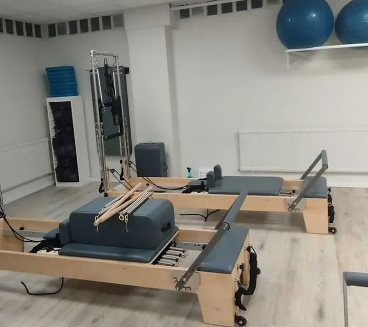 Postura 10 Pilates Studio — pilates-studio en Abando, Bilbao — 3