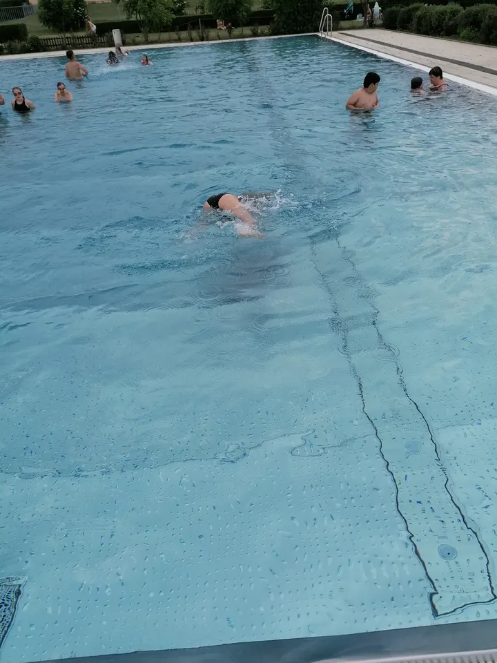 Schwimmhalle Olvenstedt — studio in Magdeburg — 3