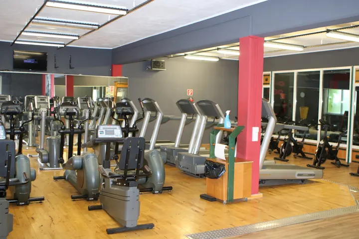 World Gym Cologne — fitnessstudio in Köln — 3