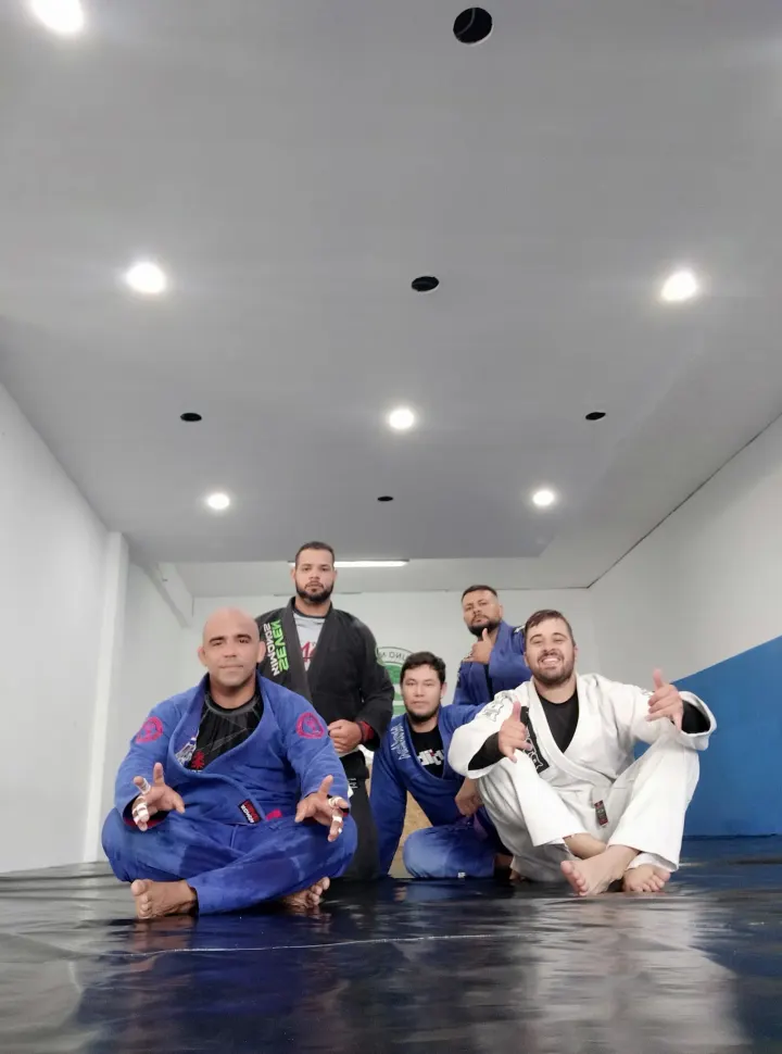 ZRTEAM - Academia de Jiu-jitsu — Jiu-jitsu brasileiro em Odivelas