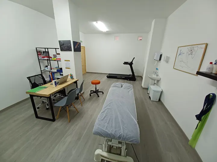 Wellness Studio Entrenamiento y Fisioterapia — entrenamiento personal-studio en Breña Baja — 4