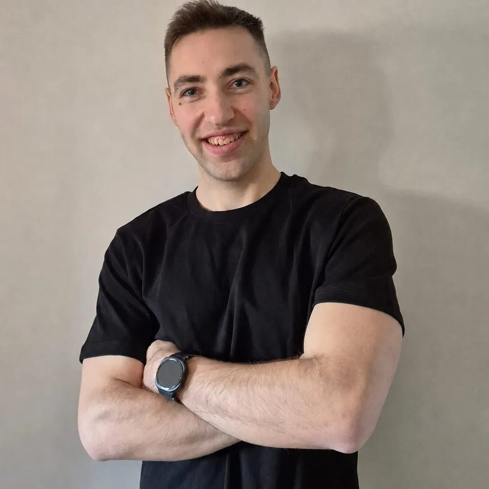 STRONGFIT Gym — träningsstudio i München — 5